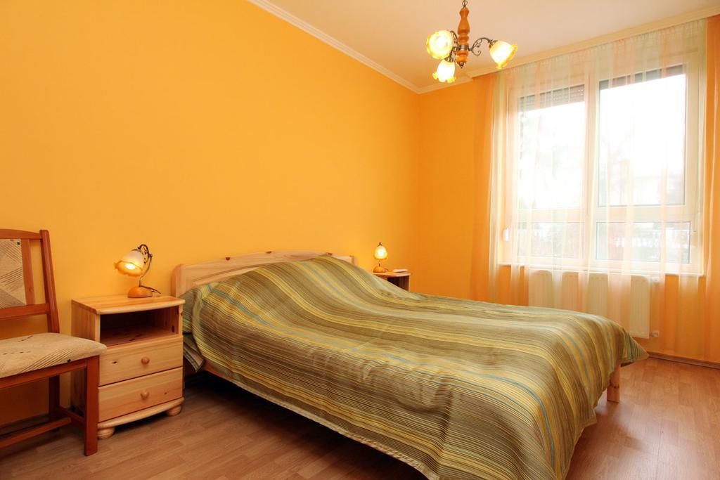 Yuliya Apartment Heviz Bagian luar foto